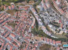 Terreno p/ construção - (c/668,00m²) - Cacém / Sintra